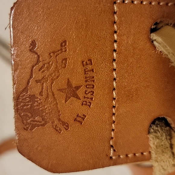 Il Bisonte sherpa bucket bag. - Picture 5 of 5